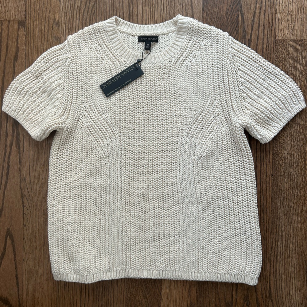 Banana Republic Cream Crew Neck Sweater NWT Size M